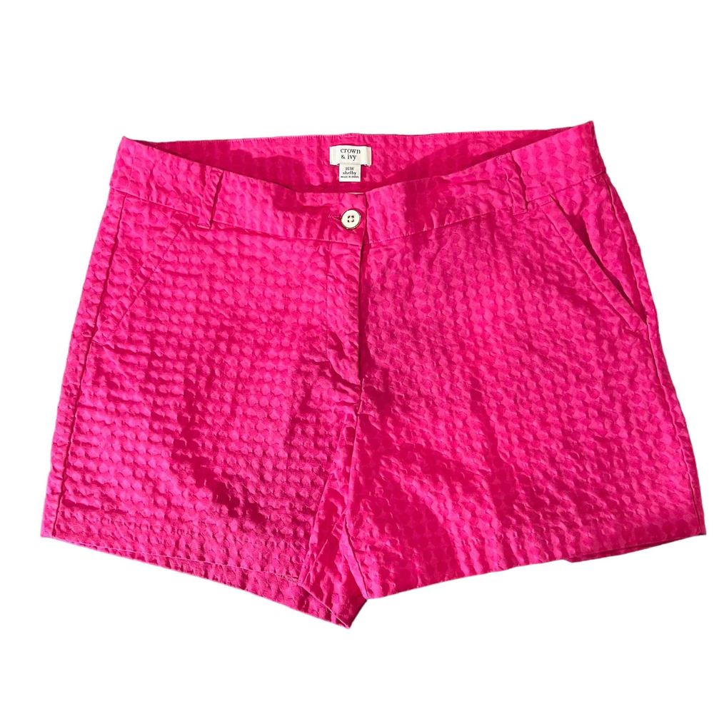 Crown & Ivy Women's Plus Size 16W Pink Textured Bermuda Chino Shelby Shorts